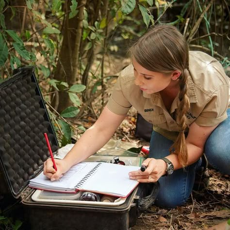 Environmental Science Major, Wildlife Biology, Work Vision Board, Environmental Scientist, Wildlife Biologist, Environmental Research, Animal Conservation, Environmental Engineering, Environmental Studies