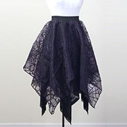 Free Tutorials – WhatTheCraft Tmyers Handmade, Diy Clothes No Sewing, Diy Goth Clothes, Crochet Skirt Outfit, Goth Skirt, Pixie Skirt, Gothic Skirt, Handkerchief Skirt, Goth Clothes