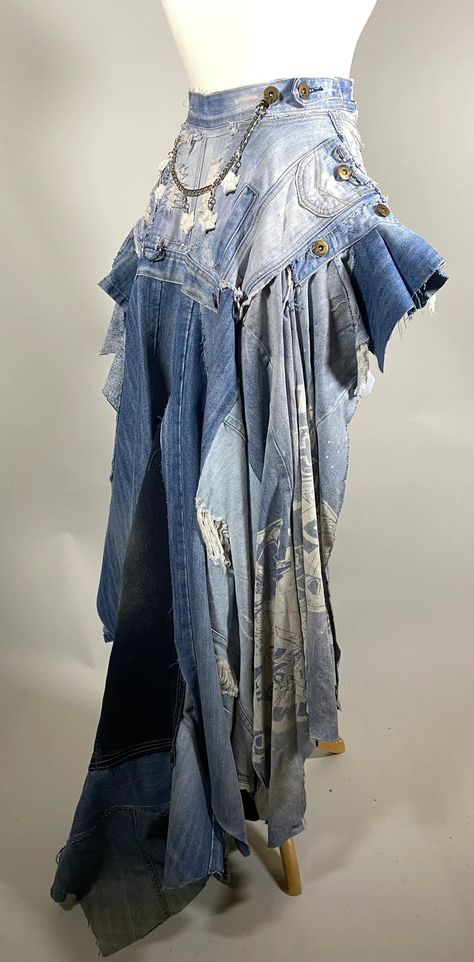 Jeans Into Skirt, Detail Couture, 2024 Inspiration, Reworked Denim, Bustle Skirt, Denim Inspiration, Diy Skirt, Denim Ideas, Recycle Jeans