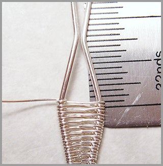 Wire Weaving Techniques, Jewelry Tutorials Free, Wire Weaving Tutorial, Wire Wrapped Stone Jewelry, Wire Tutorials, Wire Wrap Jewelry Designs, Wire Wrapped Jewelry Diy, Weaving Tutorial, Wire Wrapped Jewelry Tutorials