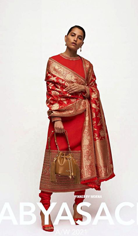 Sabyasachi Brocade Suits, Sabyasachi Red Suit, Sabyasachi Dresses Outfits, Sabyasachi Salwar Suits, Sabyasachi Suit Designs, Sabyasachi Dresses Salwar Suits, Sabhya Sachi Suits, Indian Bridal Suits Punjabi, Red Anarkali Suits Sabyasachi