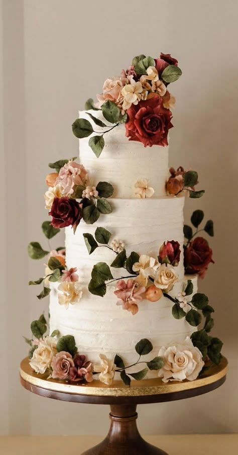 Fall Wedding Trends, Pretty Wedding Cakes, Wedding Cake Pictures, Wedding Themes Fall, Amazing Wedding Cakes, Tiered Cake, Fall Wedding Cakes, Cake Pictures, Wedding Cake Inspiration