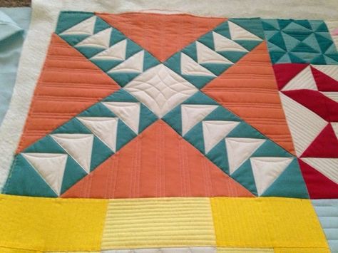 Modern Quilt Blocks, Kaffe Fassett Quilts, Freemotion Quilting, Block Quilt, Machine Quilting Designs, Sampler Quilts, Summer Quilts, Block Patterns, Diy Quilt