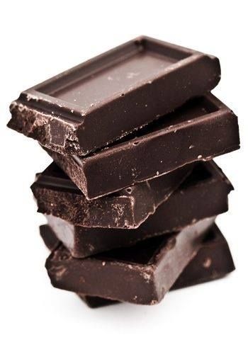 I want to believe this... Cocoa hydrates your skin, making it firmer and more supple, so you can stock up on dark  choc, guilt free! Dark Chocolate Benefits, Bourbon Tasting, Chocolate Buttons, Chocolate Heaven, Cooks Illustrated, I Love Chocolate, Chocolate Shop, Lean Body, Chocolate Bars