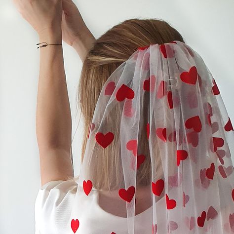 Red Heart Wedding Veil, Short Bridal Veil, Tulle Hair Piece, Unique Bridal Shower or Bachelorette Party Gift Favor, Fingertip Veil, Shoulder