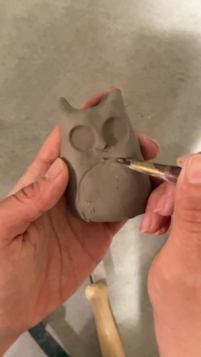 Learn how to make a cute owl with clay #pottery #owl #ceramics #howto ... | TikTok Air Dry Clay Owl How To Make, Paper Weights Diy, Pottery Owl, Owl Pottery, Owl Pumpkin, Owl Planter, Clay Owl, Brush Rest, Clay Videos