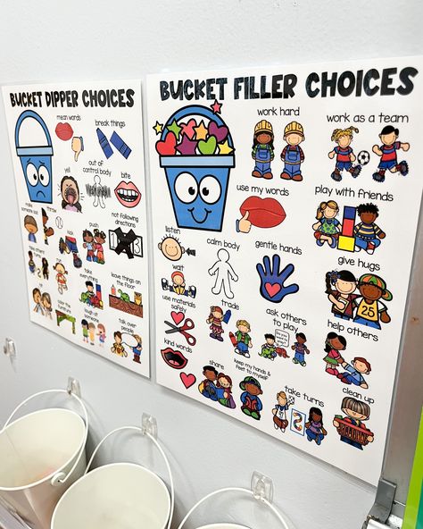 Bucket Fillers ✨ Still actually something I absolutely love teaching is how be a bucket filler! The most simple yet effective way to engage your littles in being kind, following classroom expectations, counting recognition, and so much more. Every Friday my kiddos are able to “cash out” if they have 20 pom-poms from the week they are able to choose something from the treasure box. It’s so fun seeing them light up when they get to add a pom pom for making a bucket filler choice and get exc... We Are Bucket Fillers Bulletin Board, Bucket Filler Poster, Bucket Filler Kindergarten, Pom Pom Classroom Management, Have You Filled A Bucket Activities, Bucket Filler Classroom Management, Tattle Box Classroom, Behaviour Management Ideas Classroom, Bucket Filler Bulletin Board