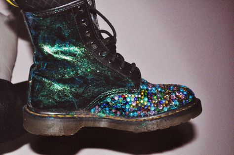 custom rhinestone boots Dr Martens Store, Space Grunge, Some Girls, Doc Martens, Looks Style, Dr. Martens Boots, Dr. Martens, Gq, Combat Boots