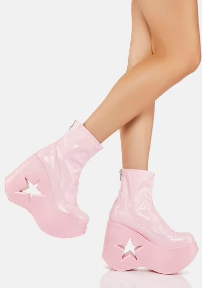 Pink Platform Boots, Shoes Platform Boots, Demonia Boots, Demonia Shoes, Platform Heels Boots, Pink Platforms, Boots Combat, Clueless Outfits, Pink Boots