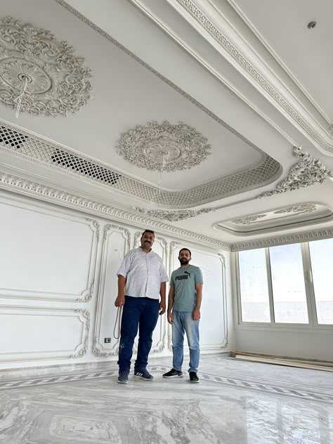 Colonial Ceiling Design, Classic Ceiling Design Luxury, Hall Pop Design, Hall False Ceiling Design, Classical Ceiling Design, Classic Ceiling Design, Hall Pop, Finsbury Shoes, Mud Plaster