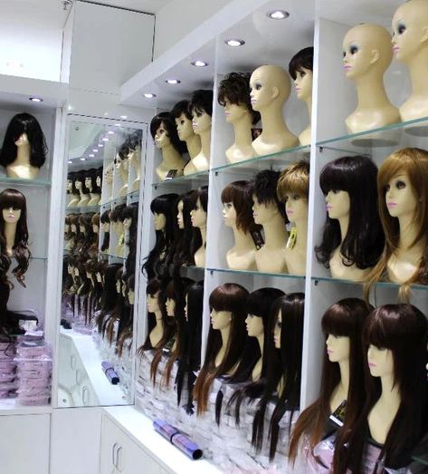 custom hair wig display cabinet for shop Wigs Shop Design, Wig Collection Display, Wig Studio Ideas, Wig Store Interior Design, Wig Stand Ideas, Wig Salon Ideas, Wig Display Ideas, Wig Room Ideas, Wig Shop Interior Design