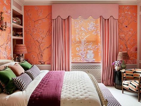 de Gournay (@degournay) • Instagram photos and videos Modern Regency Interior, Saarinen Oval Dining Table, English Interior Design, Decorating With Chinoiserie, Regency Interior, Chinoiserie Interior, Curtains Design, Home Interior Ideas, Design For Living Room