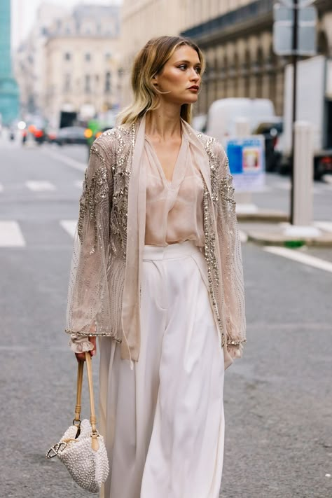 Moda Paris, Moda Chic, Street Style Paris, Paris Street Style, Street Chic, Looks Style, White Pants, Couture Fashion, Look Fashion