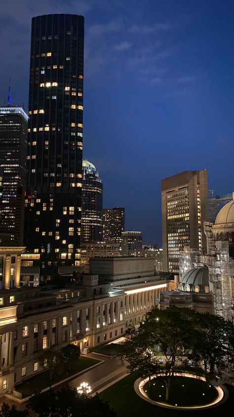 Buildings skylines Boston night time city life Boston Instagram Story, Boston At Night Aesthetic, Boston Night Aesthetic, Boston Astetic, Boston Vibes, Boston At Night, Night City Skyline, Boston Wallpaper, Umass Boston