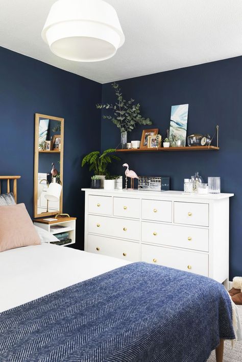 Dark Blue Rooms, Navy Bedroom, Dark Blue Bedrooms, Blue Bedroom Walls, Blue Bedroom Design, Blue Bedrooms, Beautiful Bedroom Decor, Blue Bedroom Decor, Bedroom Walls