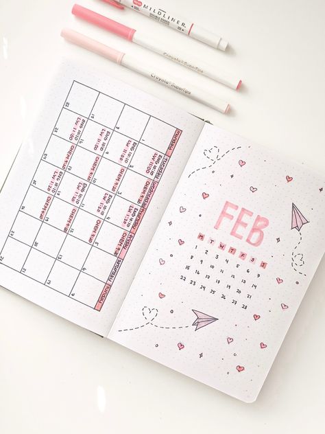 Minimalist Bullet Journal, Bullet Journal Minimalist, February Bullet Journal, Bullet Journal Month, Bullet Journal Ideas Templates, Creating A Bullet Journal, Bullet Journal Mood Tracker Ideas, Bullet Journal Paper, Bullet Journal Tracker