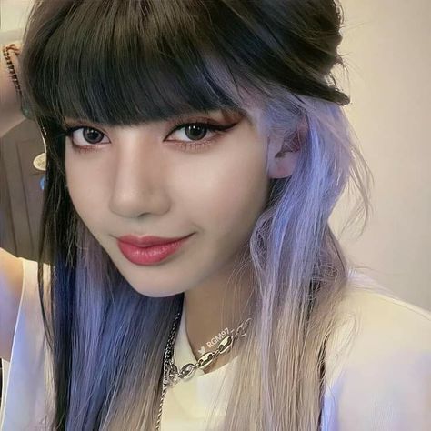 Lisa Manoban, Lalisa Manobal, Lisa Blackpink, Blackpink In Your Area, Lalisa Manoban, Blackpink Lisa, Hair Inspo, Black Hair, Hair Ideas