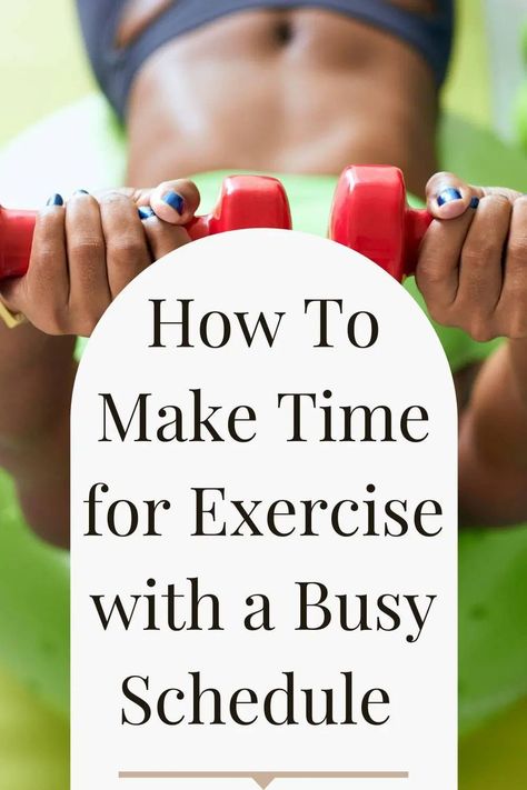 Most of us struggle with making time for exercise from time to time. Here are some promising strategies to keep your workouts in the rotation, no matter how busy you are. Workout Routine For Busy People, Workout Motivate, Mini Workouts, Weekly Routine, Fitness Tips For Women, Light Exercise, Home Doctor, Benefits Of Exercise, Workout Schedule