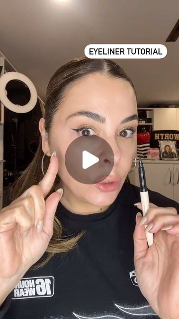 How To Do Cat Eye Eyeliner For Hooded Eyes, How To Do Cateye Eyeliner, Felt Tip Eyeliner Tutorial, How To Apply Liquid Eyeliner, Easy Cat Eyeliner, Liquid Eyeliner Looks, How To Wear Eyeliner, Liquid Eyeliner Tutorial, Cateye Eyeliner