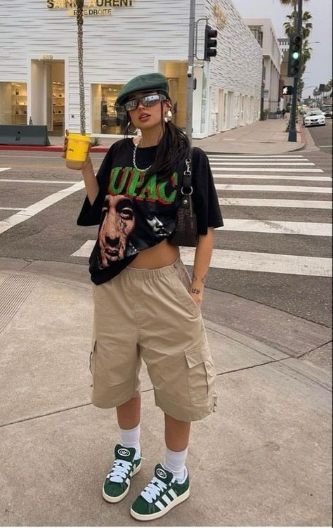 Modest Street Fashion, Pakaian Hipster, Tomboy Outfit, Baggy Outfit Ideas, Street Style Outfits Casual, Fashion 90s, 90's Fashion, Outfit Inspo Casual, Trendy Outfits For Teens