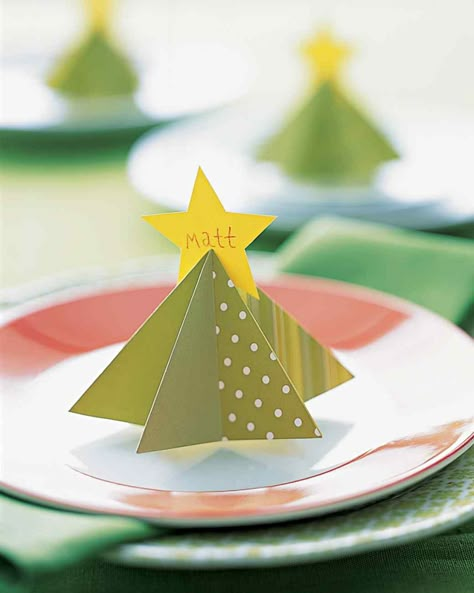 Tree place card Homemade Place Cards, Christmas Place Card Holders, Holiday Place Cards, Christmas Place Cards, Christmas Tree Star, Christmas Place, Holiday Clipart, Table Place Cards, Navidad Diy