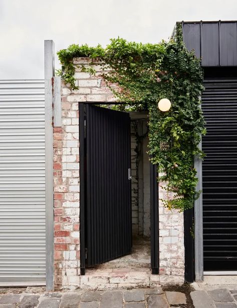 A Calm Inner-City Melbourne Home That Elevates Everyday Rituals Terrace Extension, Skincare Studio, Steel Frame Doors, Melbourne Architecture, Purple Plates, Melbourne Home, Melbourne Suburbs, Fireplace Garden, Internal Courtyard