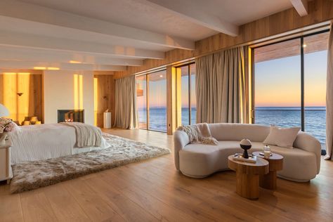 Malibu Beach House, California Contemporary, Large Curtains, Beachfront Home, Open Plan Living Room, Malibu Beaches, Amber Interiors, Waterfront Homes, House Hunting