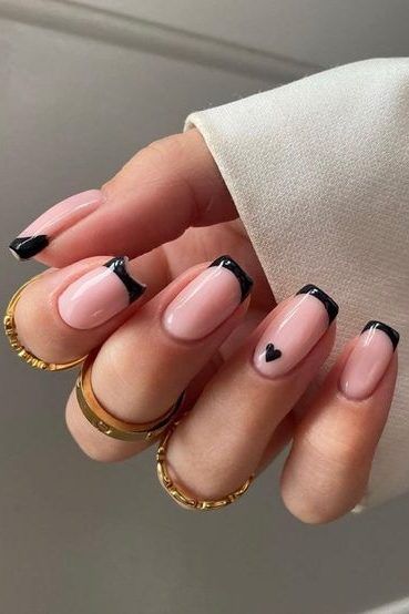 Short French Tip Nails, Short Square Nails, Simple Gel Nails, Valentine Nails, Work Nails, Short Square Acrylic Nails, Black Nail Designs, Short Acrylic Nails Designs, Black Nail