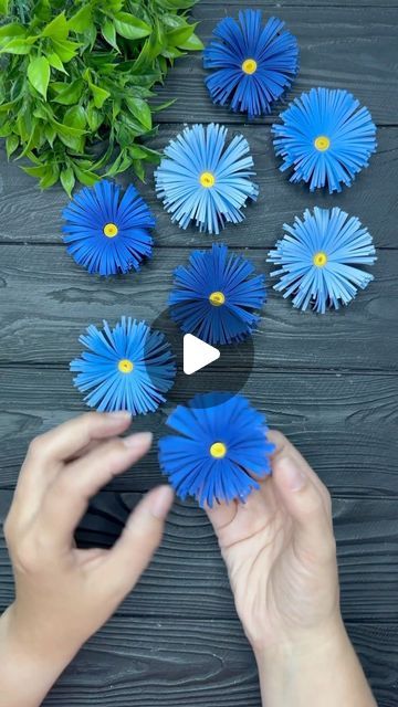 10K likes, 14 comments - origami.studio.diy on September 19, 2023: "EASY Paper Flowers DIY Paper Craft Ideas Tutorial 

#paper #paperflowers #papercrafts #crafts #craftideas #tutorial #diy #origami...". Flower Craft With Paper, Paper Flowers Diy Easy For Kids, How To Make Flower With Paper, Craft Flowers Paper Decoration, How To Make A Flower Out Of Paper, Oragami Ideas Cute Flower, Easy Craft Ideas With Paper, Easy Art And Craft Ideas For Kids, How To Make Flowers With Paper