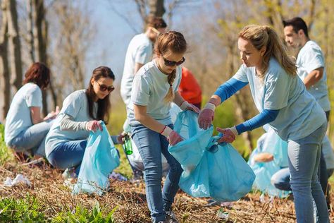 50 community service ideas to help your school, business or group help a charitable cause or nonprofit. Community Service Ideas, World Humanitarian Day, Community Service Projects, Sport Nutrition, Volunteer Work, Charity Work, Service Learning, Service Projects, Nutrition Education