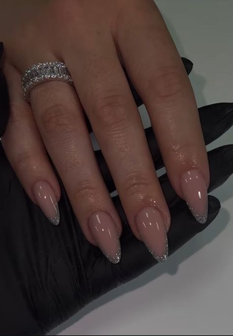 French Tip Acrylic Nails Almond Silver Glitter, Sparkle Tip Nails Glitter, Classic Prom Nails, Sliver Almonds Nails, Almond Nails Glitter French Tip, Classic Nails Elegant Almond, Almond French Tip Glitter, Nye 2025 Nails, Prom Nails Sparkle