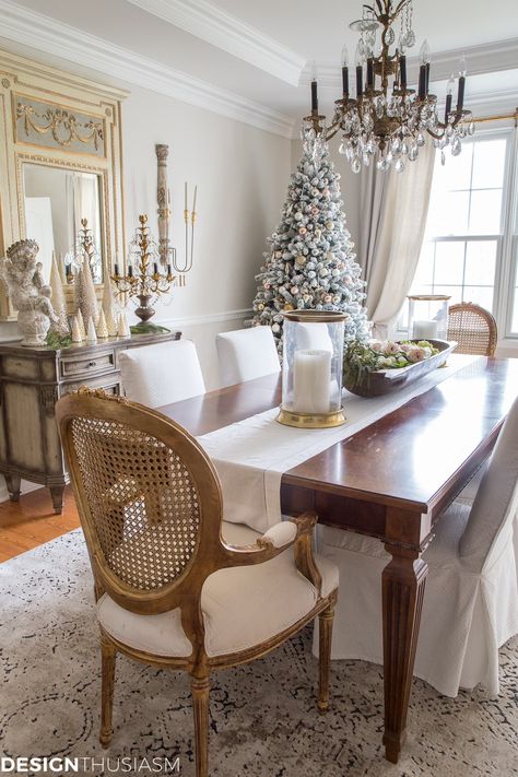 Country Style Dining Room, Holiday Dining Room, French Country Dining Room, Dining Room French, Christmas Dining Room, Country Dining Rooms, French Country Dining, French Country Kitchens, Dining Room Table Decor