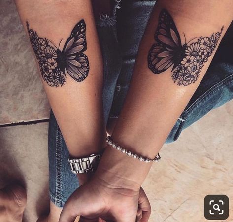 Blurred Tattoo, Tattoos Realism, Realism Watercolor, Tattoo Placements, Best Tattoos For Women, Inspiration Tattoos, Matching Couple Tattoos, Butterfly Tattoos, Butterfly Tattoo Designs