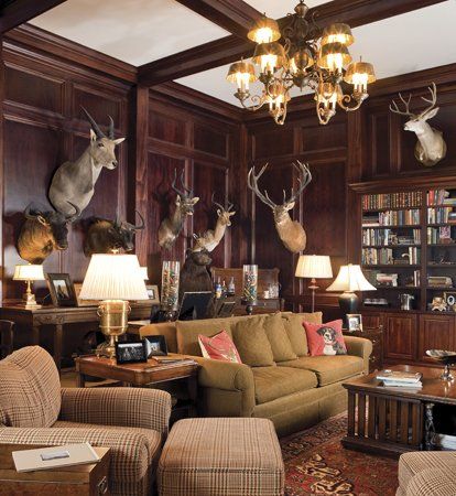 Trophy Rooms Hunting, Hunting Trophy Room, Hunting Room Ideas Man Caves, Country Club Design, Hunting Lodge Decor, Taxidermy Decor, Deer Heads, Hunting Room, Cozy Den