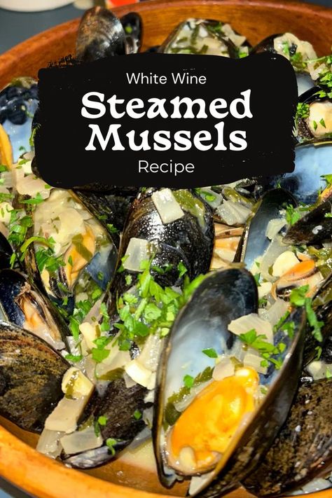 These fabulous steamed mussels come together in about 30 minutes, and will leave you swooning over their lemony umami broth. Serve with a good crusty bread, and a glass of Chardonnay. Steamed Mussels Recipe, Mussels Recipes, Fennel Recipe, Thai Seafood, Steamed Mussels, Mussels Recipe, Seafood Recipe, Sauce Pot, Edible Ink