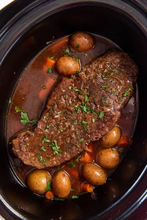 London Broil Crock Pot Recipe, Slow Cooker London Broil, Crockpot London Broil, London Broil Steak, Cooking London Broil, Slow Cooker Pot Roast Recipes, London Broil Recipes, London Broil, Crock Pot Recipe