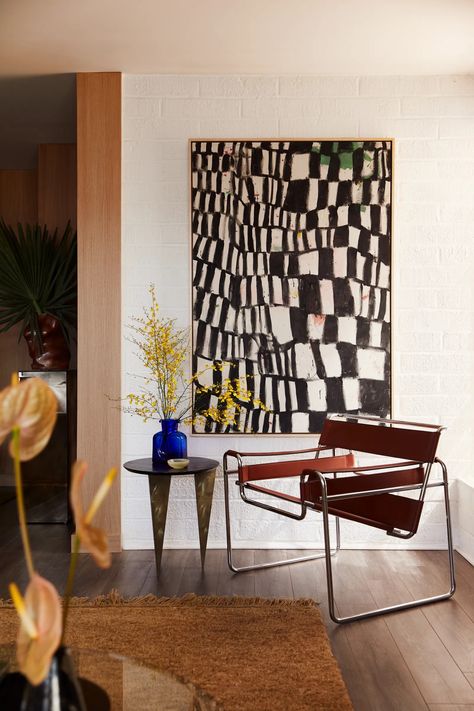 Tania Sarin Transformed Her Light-Filled Century City Home Twice In One Year | Architectural Digest Architectural Digest Artwork, Abstract Art Ipad, Big Painting Living Room, Large Art Living Room, Checkered Art Painting, Art Filled Home, Big Paintings For Living Room, Artsy Living Room, Mid Century Art Painting