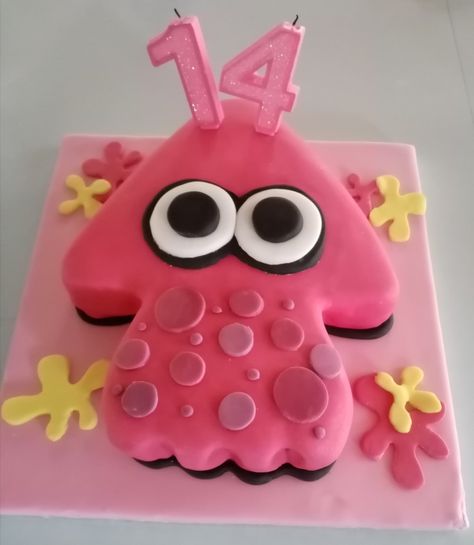 Splatoon Birthday Cake, Splatoon Cake Ideas, Splatoon Birthday Party Ideas, Splatoon Food, Splatoon Cake, Squid Cake, Splatoon Party, Splatoon Birthday, Neon Birthday Cakes