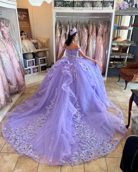 Sarah's Couture on Instagram: "Sofía the first..💜 Shop @sarahsdresses for all your quince needs🛍✨ 11939 Eastex Frwy Ste C Houston Tx 77039 281-701-7607 #lilac #arianavara #princesaarianavara #sarahscouture #sarahsdresses #houston #quince #quinceañera #beautifuldress #gorgeous #dress #new #shop" Cute Dresses Quinceanera, Quinceanera Dresses Pastel Purple, 15s Dresses Purple, Lavender Dresses Quinceanera, Sweet 15 Dresses Purple, Quncie Dresses Light Purple, Repunzel Quince Dress, Sofia The First Quinceanera Dress, Quinceanera Dresses Lilac Lavender