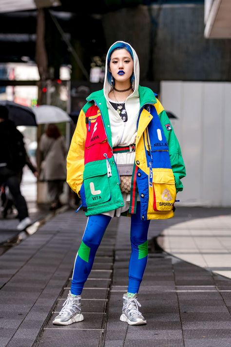 The street style in Tokyo is on another level. See our latest coverage here. Japanese Outfits Street Style Tokyo Fashion, Tokyo Fashion Men, Japanese Outfits Street Style, Japanese Streetwear Women, Tokyo Fashion Street, Japan Street Fashion, Japan Fashion Street, Estilo Harajuku, Mode Editorials