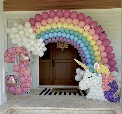 Balloon Decorations Unicorn, Unicorn Balloons Decoration, Rainbow Unicorn Balloon Ideas, Unicorn Party Balloon Decorations, Unicorn Balloon Decor, Unicorn Balloon Backdrop, Unicorn Balloon Decorations, Unicorn Balloon Ideas, Unicorn Balloon Garland