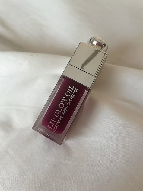 dior
lip oil
lip gloss
dior lip gloss
dior lip oil
aesthetic 
mood board 
fashion 
makeup 
makeup inspo Red Dior Lip Oil, Dior Lip Oil Berry, Door Lip Oil, Dior Lip Oil Mahogany, Dior Lip Oil Aesthetic, Chanel Lip Gloss, Dior Lip Gloss, Dior Addict Lip Glow Oil, Dior Lip Oil