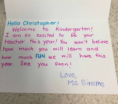 The power of a letter: Hand-written notes are welcoming BCPS students back – Our BCPS Story Welcome Note For New Students, Welcome To Kindergarten Letter, Welcome Note For Students, Kindergarten Welcome Letter, 3k Classroom, Letter To Students, Elementary Technology, Welcome To Kindergarten, Kindergarten Classroom Decor