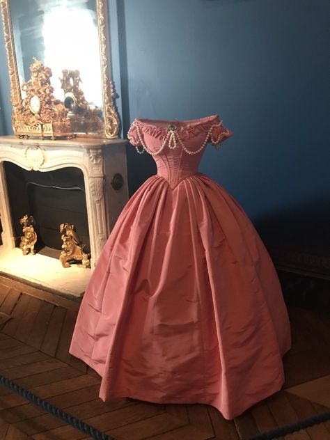 1860 Dresses Victorian Ball Gowns, Princess Dress 1800, 1800s Pink Dress, 1850 Ball Gown, Victorian Fashion Dresses Ball Gowns, 1890s Dress Ball Gowns, 1800’s Dresses, 1840s Dress Ball Gowns, 1850s Dress Ball Gowns