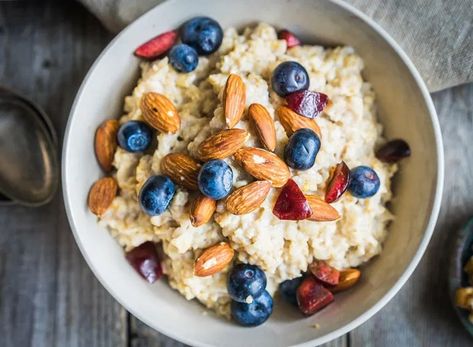 These Expert-Approved Appetite Suppressants Work | Eat This Not That Savory Oatmeal Recipes, Berry Oatmeal, Savory Oatmeal, Blast Belly Fat, Nutritious Foods, Eat This Not That, Instant Oatmeal, High Fiber Foods, Oatmeal Recipes