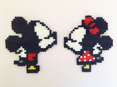 ~Mickey and Minnie~ Mini Perler Bead Sprites Mickey And Minnie Perler Beads, Mini Perler Bead Patterns Disney, Perler Mini Bead Patterns, Perler Beads Mickey Mouse, Baymax Perler Beads, Minnie Mouse Perler Bead Pattern, Mickey Perler Beads, Disney Pearler Beads, Mickey Mouse Perler Bead Patterns