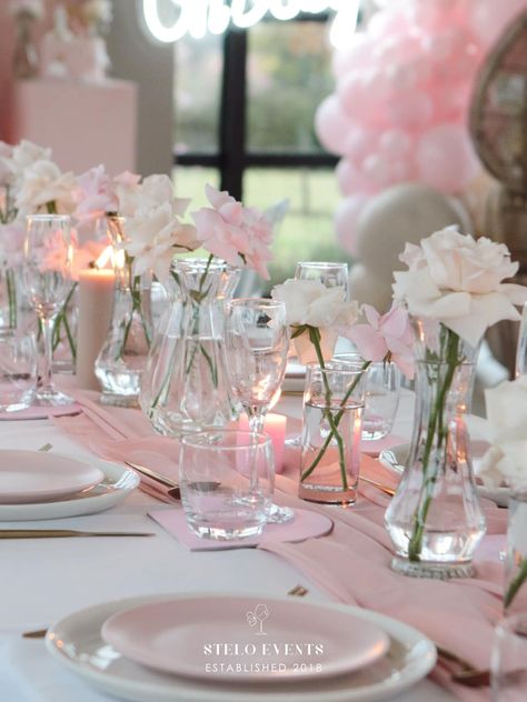 Pink Flower Birthday Party Decorations, Pink And White Bridal Shower Decorations, Pastel Pink Themed Birthday Party, Birthday Theme Pink And White, Soft Pink Party Decor, Bridal Shower Table Flowers, Pastel Pink Party Decorations, Bridal Shower Flower Theme Decor, Pink Bridal Shower Tablescape