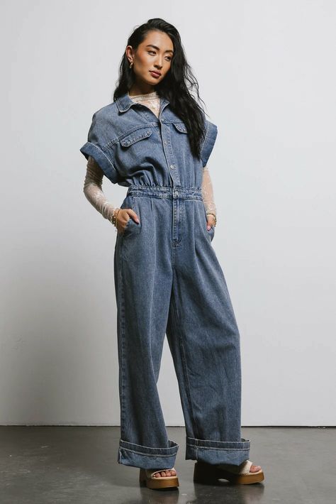 Jumpsuit Styling, Denim Jumpsuit Outfit, Jumpsuit Denim, Free People Jumpsuit, Jumpsuit Navy Blue, Pocket Jumpsuit, Balloon Pants, Jumpsuit Outfit, 1960s Fashion