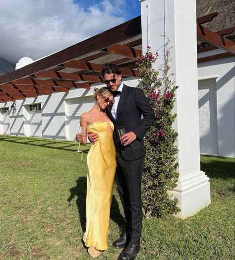 Yellow Dress Couple Outfit, Couple Picture Ideas Wedding Guest, Cocktail Couple Outfit, Color Cordinate Outfit Couple Ideas, Wedding Guest Photo Ideas Couple, Couple Wedding Guest Outfits Summer, Matching Couple Wedding Guest Outfits, Wedding Guest Picture Ideas, Braidsmade Dress