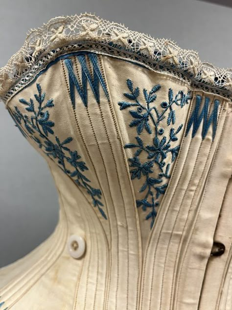 Historic Pattern Database – Genesee Country Village & Museum 1860s Corset, Quilted Corset, Corset Flossing, Corset Embroidery, Corset Stays, Girls Corset, Embroidered Corset, 1870s Fashion, Victorian Corset